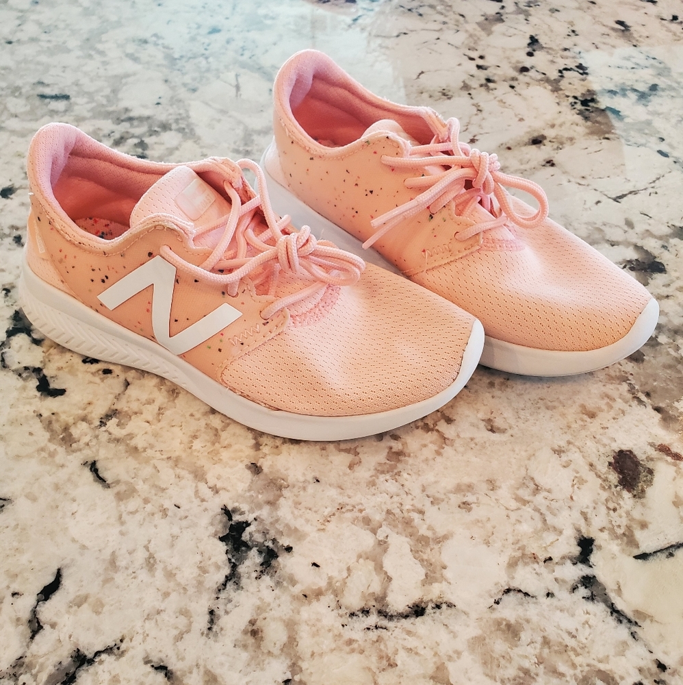 Girls New Balance shoes